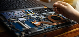 تعویض برد داخلی لپ تاپ فوجیتسو